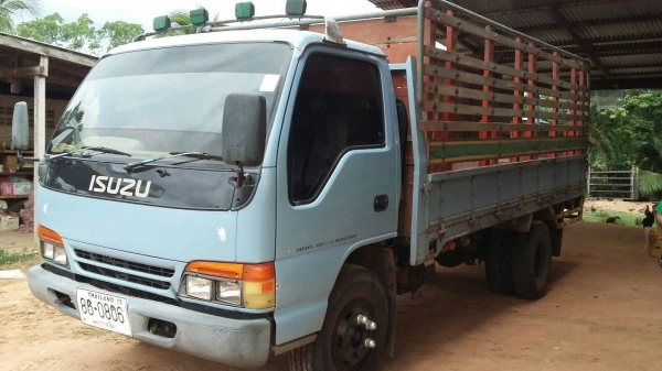 6ล้อISUZU120แรง เครื่องดี แชชซีสวย ออกห้างแท้ ช่วงล่างใหญ่Fหลัง0857698049 0887115178