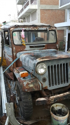 Jeep J20