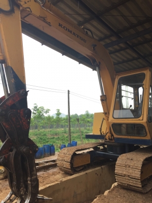 KOMATSU PC60-1