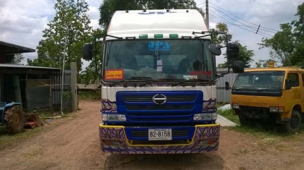 ขาย HINO Profia 12 ล้อ พื้นเรียบ มีระบบลำโพงลากพ่วง เครื่อง P11C 320 แรงม้า คัสซีสวยตลอดเส้น แอร์เย็น ทะเบียนพร้อมโอน ขาย HINO Profia 12 ล้อ พื้นเรียบ มีระบบลำโพงลากพ่วง เครื่อง P11C 320 แรงม้า คัสซีสวยตลอดเส้น แอร์เย็น ทะเบียนพร้อมโอน