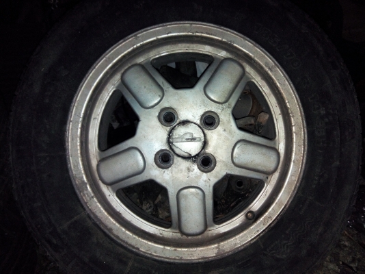 ล้อACขอบ14พร้อมยาง4รู100 4วง2900