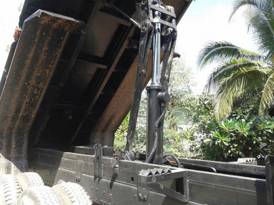 ขาย 10 ล้อดั้ม ROCKY 240 คัสซีสวยตลอดเส้น เครื่อง 6SD1 240 แรงม้า เกียร์ Easton แอร์เย็น มีระบบลากพ่วง ทะเบียนพร้อมโอนครับ ขาย 10 ล้อดั้ม ROCKY 240 คัสซีสวยตลอดเส้น เครื่อง 6SD1 240 แรงม้า เกียร์ Easton แอร์เย็น มีระบบลากพ่วง ทะเบียนพร้อมโอนครับ