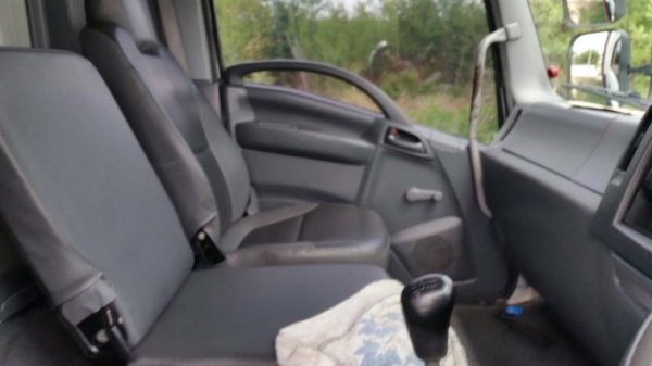 หกล้อใหญ่ อีซูชุ FTR 240 แรงปี54 สภาพเยียมสวยจัดเดิมทั้งคัน  เล่มทะเบียนพร้อมโอน ( ขายดาวน์ 650,000 ) งวดละ 23,000&times;46งวด ครับ