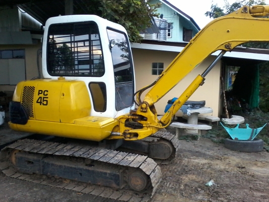 ขาย PC45-1รุ่น7สภาพสวยๆครบๆเครื่องดีปั๊มนิ้วช่วงล่างเต็มแอร์หนาวตัวเดินเงียบฉีกเลี้ยวสบายรถเก่านอก1ปี