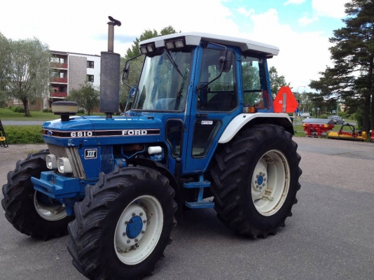 ฟอร์ด 6810 T5 ฟาร์มแทรกเตอร์ (ใช้)