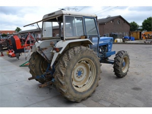 ฟอร์ด 6600 T5 ฟาร์มแทรกเตอร์ (ใช้)