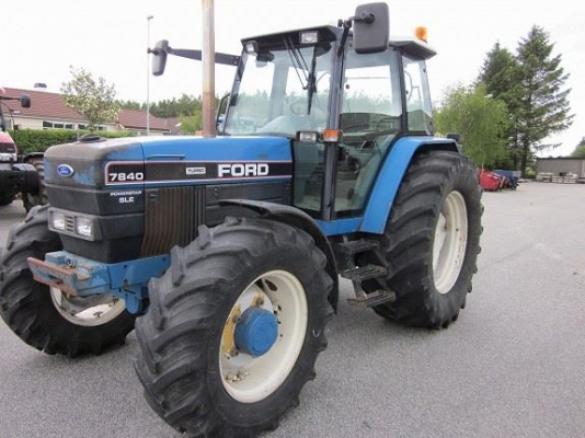 ฟอร์ด 7840 T5 SLE ฟาร์มแทรกเตอร์ (ใช้)
