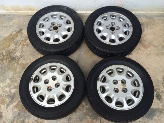 ล้อแม็คขอบ 14 4 รู 100 พร้อมยาง รายละเอียดตามรูป ราคาต่อรองได้ อยู่ใกล้ทางแยกสามพราน นครปฐม