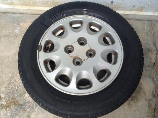 ล้อแม็คขอบ 14 4 รู 100 พร้อมยาง รายละเอียดตามรูป ราคาต่อรองได้ อยู่ใกล้ทางแยกสามพราน นครปฐม