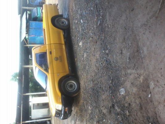 รถปิคอัพ  mitsubishi  สตาดร้า  ปี45เครื่องดี ครัชชีสวย  พร้อมใช้งาน