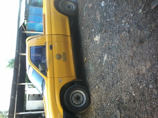 รถปิคอัพ  mitsubishi  สตาดร้า  ปี45เครื่องดี ครัชชีสวย  พร้อมใช้งาน