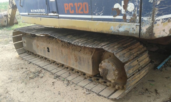 ขายรถแม็กโค โคมัสสุ PC120 - 2 ( เล่มทะเบียน ) ขายรถแม็กโค โคมัสสุ PC120 - 2 ( เล่มทะเบียน )