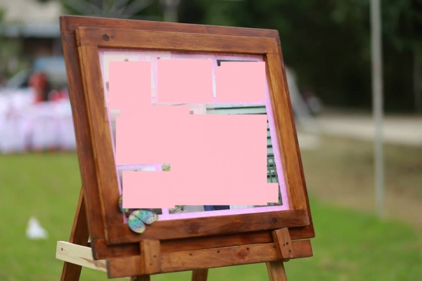 ขาตั้งรูปงานแต่ง แนวๆ ดิบๆ