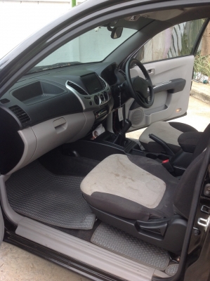 MITSUBISHI TRITON ปี 2011