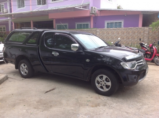 MITSUBISHI TRITON ปี 2011