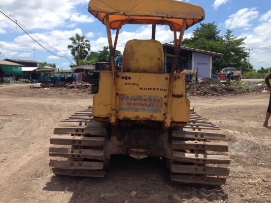 D2PL D2-5 ใบมีดสไลค์ได้ เอียงซ้ายขวา คว้ำหน้าหลัง บรูซโซ่ใหม่หมด เฟืองพ็อกเก็ตใหม่ ใบดีไม่มีหัก เครื่องไม่กินน้ำมันเครื่อง หม้อน้ำดีไม่ร้อนทะลวงมาใหม่ เลี้ยวซ้ายขวาปกติ ปั้มดี ไฟชาร์ทดี เเบตเตอร์รี่พร้อม