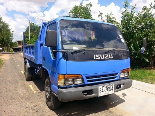 ขายดั้มISUZU NPR120แรง เครื่องดี แคชซีสวย ยางดี ภายในสวย แอร์เย็น สภาพพร้อมใช้งาน เอกสารพร้อมโอน สนใจโทร 090-8588220คุณนะ 093-3258446คุณบิว ID:narong498 หรือเข้าดูสินค้าอื่นๆได้ที่ www.truck.in.th/498 หรือเพจFacebook ณรงค์ ซื้อขายรถมือสอง (เว็บไซต์ส่วนตัว