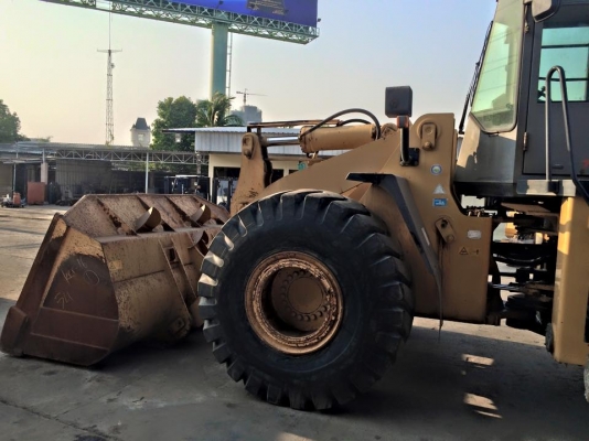 รถตักล้อยาง TCM L40