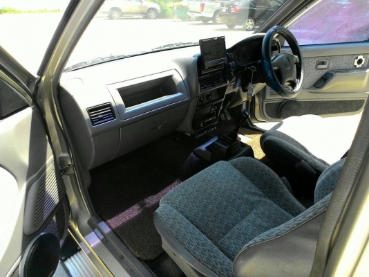 อีชุชุดาก้อนปี41เครื่อง2.8ระบบไฟฟ้า