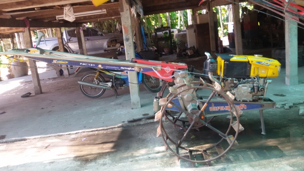 ขายเครื่องอาที110พร้อมสยามรถจะชื่อแต่เครื่องก็ได้ครับราคา25000บาทจะชื่อแต่โครงก็ได้ราคา18500บาท อยู่ วังบัว คลองขลุง กำแพงเพชร  ราคาเติม435000บาท   สนใจสอบุถามได้ที่081 3655997 อ๋าพร  พาเจริญ  ราคาต่อรองได้อีกนะครับ