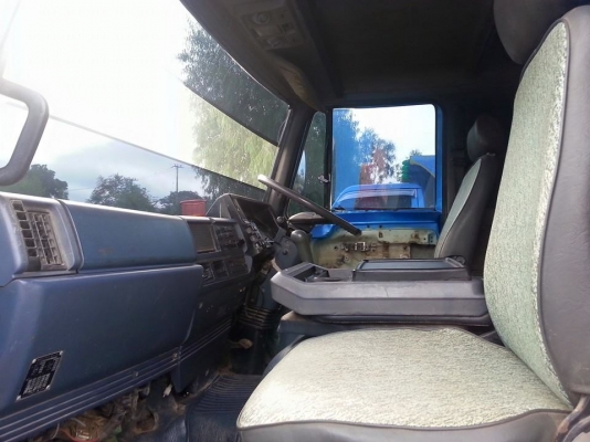 ขายดั้มร็อกกี้195แรง พ.เพาเวอร์ เบรกทิฟฟี่ ภายในสวย แอร์เย็น ยาง825ขอบ16 สภาพพร้อมใช้งาน เอกสารพร้อมโอน สนใจโทร 090-8588220คุณนะ 093-3258446คุณบิว ID:narong498 หรือเข้าดูสินค้าอื่นๆได้ที่ www.truck.in.th/498 หรือเพจFacebook ณรงค์ ซื้อขายรถมือสอง (เว็บไซต์