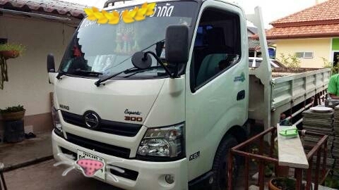 หกล้อ HiNo 300/150แรง ปี56 ยาว 5ม สภาพดีสวยบางเดิมจากห้าง พร้อมใช้งาน ทะเบียนพร้อมโอน ราคา 795,000บ หกล้อ HiNo 300/150แรง ปี56 ยาว 5ม สภาพดีสวยบางเดิมจากห้าง พร้อมใช้งาน ทะเบียนพร้อมโอน ราคา 795,000บ