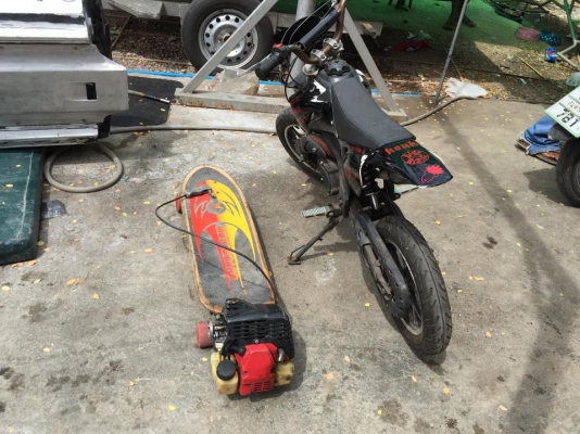 ขายสเก็ตบอร์ดน้ำ/รถมอไซค์เด็กวิบาก