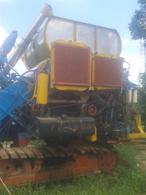 ขายรถเกี่ยวข้าวราคาถูก 0929808941,0924251789