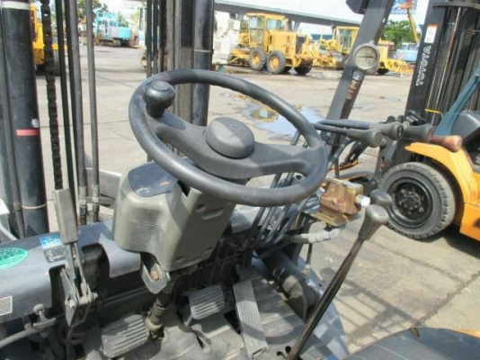 TCM FHG30N5 ขนาด3ตัน เสาสูง4เมตร เกียร์ธรรมดา เครื่องยนต์เบนซิลH25 ตัวหนีบกลม รถญี่ปุ่นแท้ ราคาต่อรองได้0816161541