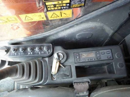 ZX135US-69546 ปี 2005- 6649 ชม. จากญี่ปุ่น สภาพสวยมาก ไม่แพงครับ