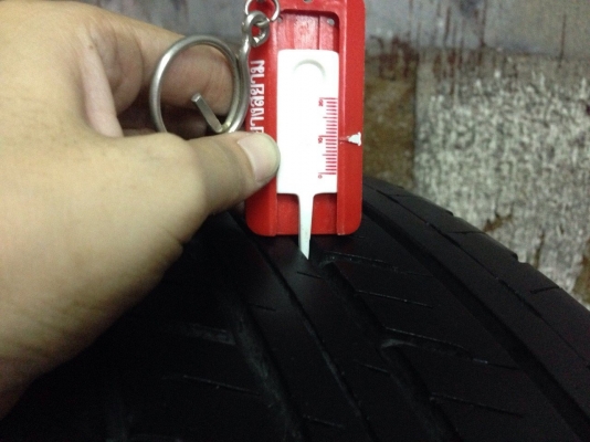 ยาง 215 70 16 ปลายปี14 BRIDGESTONE DURAVIS R611 ยาง 215 70 16 ปลายปี14 BRIDGESTONE DURAVIS R611