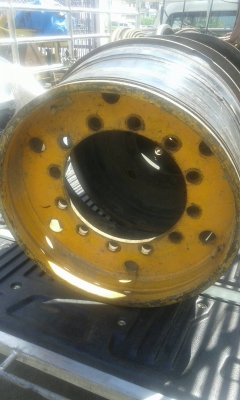 กะทะล้อรถเครนTR250M-5 มีจำหน่ายครับ กะทะล้อรถเครนTR250M-5 มีจำหน่ายครับ