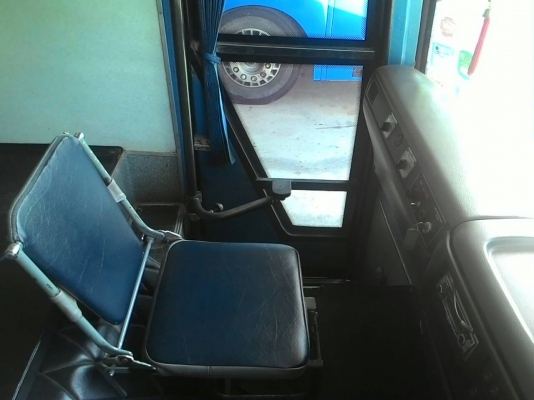 รถบัสนิสสัน PKD214GHRA