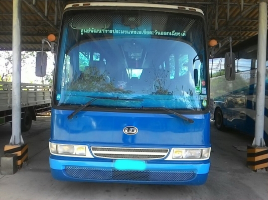 รถบัสนิสสัน PKD214GHRA