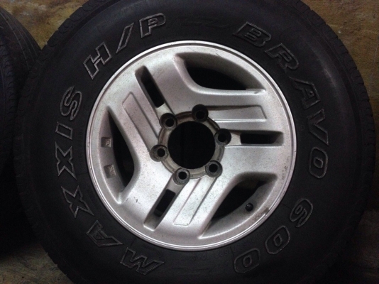 ยาง 30 x 9.5  R15