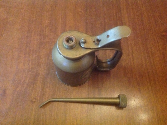 ขายกาหยอดน้ำมัน VINTAGE EAGLE PUMP OIILER