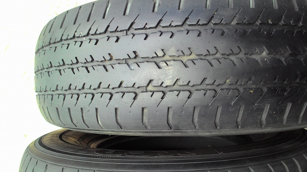 215R15C. MICHELIN XCD ปี12 มี 2 เส้น tel.081-427-3941 215R15C. MICHELIN XCD ปี12 มี 2 เส้น tel.081-427-3941