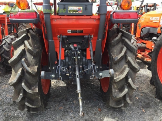 รกแทรคเตอร์มือสอง KUBOTA L3008 +ผาน5