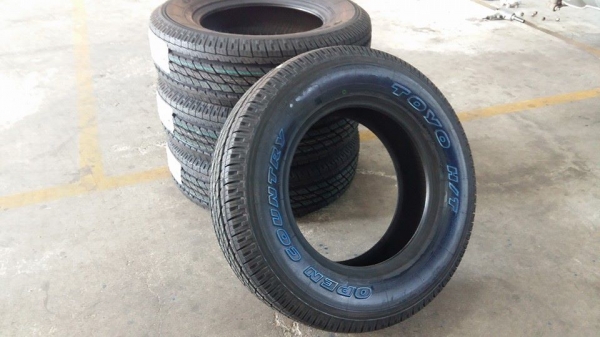 ขายยางใหม่ TOYO OPHT 225/70-16 เส้นละ 4250