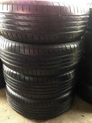 - ขายยาง Roadstone 215/60/16  ปี14