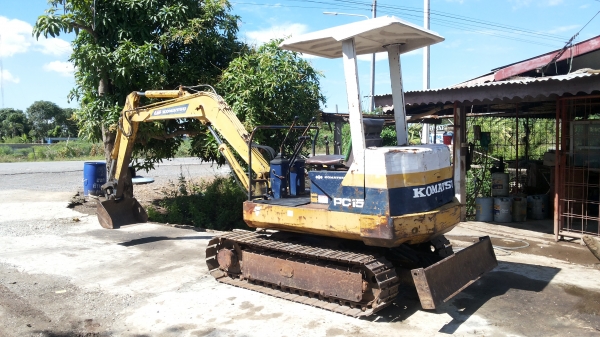 ขายด่วนรถเเม็คโคร KOMATSU PC15-5 รถนอกนำเข้ายังไม่เคยใช้งานเมืองไทยเลย ขายด่วนรถเเม็คโคร KOMATSU PC15-5 รถนอกนำเข้ายังไม่เคยใช้งานเมืองไทยเลย