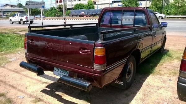 ขาย ISUZU TFR 90 ตอนเดียว ปี 1993/2536 เครื่องดี คัสซีสวย แอร์เย็น ยางเต็ม ทะเบียนพร้อมโอนครับ ขาย ISUZU TFR 90 ตอนเดียว ปี 1993/2536 เครื่องดี คัสซีสวย แอร์เย็น ยางเต็ม ทะเบียนพร้อมโอนครับ