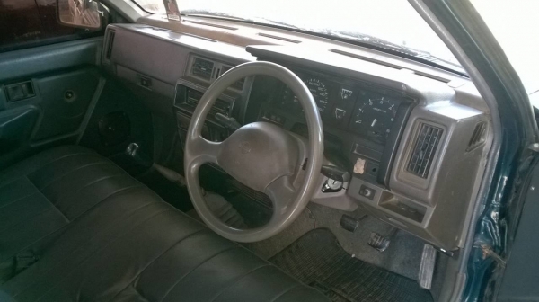 ขายกระบะ NISSAN ตอนเดียว สภาพสวยบางเดิม เครื่องฝาแดง BD25 คัสซีสวยตลอดเส้น แอร์เย็น ทะเบียนพร้อมโอนครับ