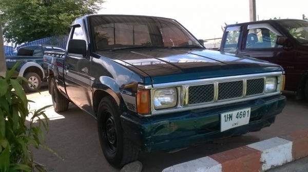 ขายกระบะ NISSAN ตอนเดียว สภาพสวยบางเดิม เครื่องฝาแดง BD25 คัสซีสวยตลอดเส้น แอร์เย็น ทะเบียนพร้อมโอนครับ