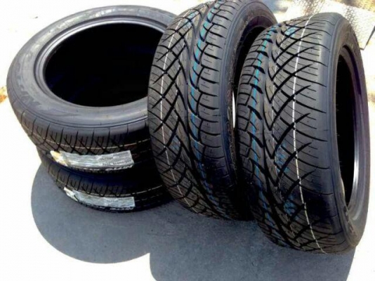 ขายยางใหม่ NITTO NT420S 255/55-18 เส้นละ 6,250 บาท