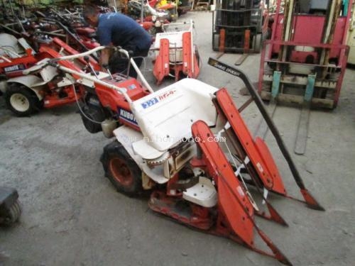 รถเกี่ยวข้าวเดินตาม KUBOTA HF50 รหัสสินค้า : 80802288 Line ID: nihonmono หรือเพิ่มเติมไดที่ www.nihonmono.com รถเกี่ยวข้าวเดินตาม KUBOTA HF50 รหัสสินค้า : 80802288 Line ID: nihonmono หรือเพิ่มเติมไดที่ www.nihonmono.com