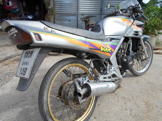 ขายวี.อา.สภาพดีสีเครื่องโชกน้าหลังยางดีเครื่องแน่น 5000 บาท