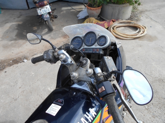 ขายวี.อา.สภาพดีสีเครื่องโชกน้าหลังยางดีเครื่องแน่น 5000 บาท