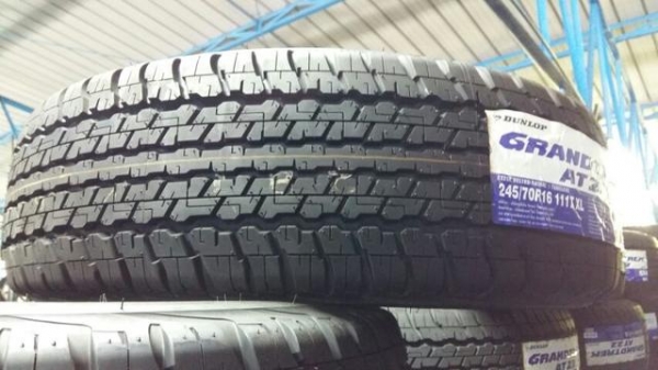 ขายยางใหม่ DUNLOP GRANDTREK AT22 245/70-16 เส้นละ 3900