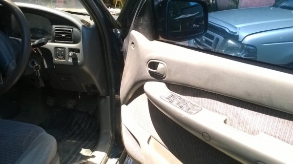 ขาย MAZDA Fighter 2.5 4X4 ปี 2000/2543 คัสซีสวยตลอดเส้น เครื่องดี กระจกไฟฟ้า แอร์ พาวเวอร์ ทะเบียนพร้อมโอน